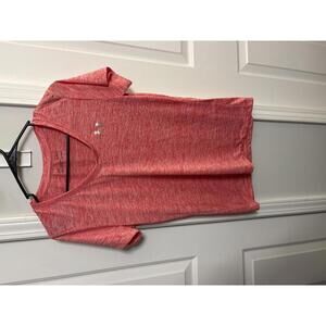 Under Armour Women's HeatGear Loose Fit Activewear Top, Size Medium 246